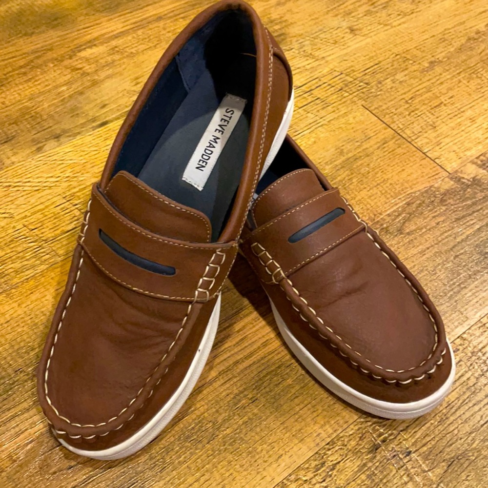 Steve Madden Slip on dress shoe loafer